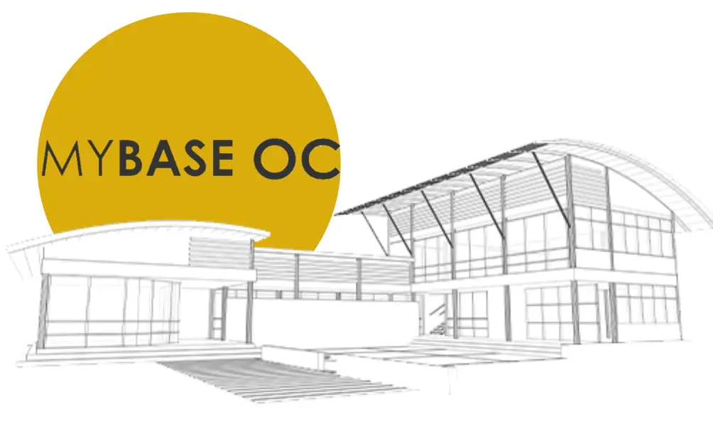 Logo del microcemento monocomponente MyBase OC junto al plano alzado de un bloque de casas